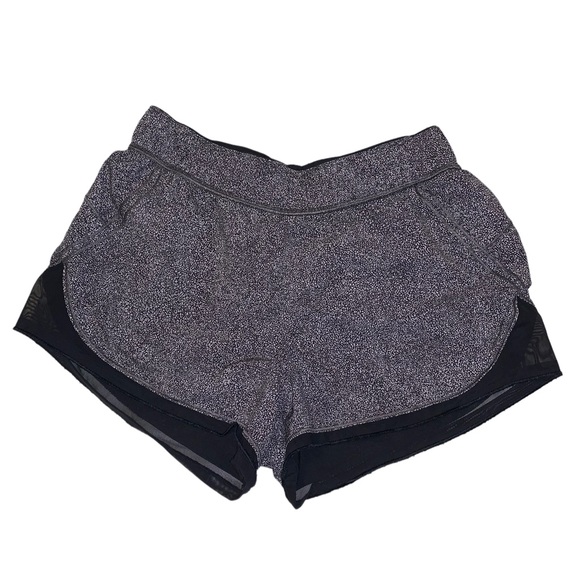 lululemon athletica Pants - Lululemon reversible gray shorts s6 choose a side running short